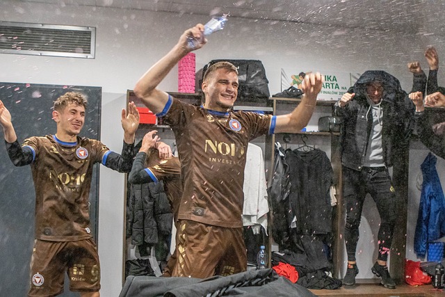 以及在俱乐 以及在俱乐